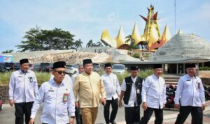 Sambut Tahun Baru 2024, Gubernur Arinal Bersama 5 Pemuka Agama dan Masyarakat Lakukan Doa Bersama Lintas Agama di Menara Siger