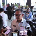 Sekdaprov Fahrizal Luncurkan Lampung Half Marathon 2024, Pendaftaran secara Online Sekdaprov Fahrizal Luncurkan Lampung Half Marathon 2024, Pendaftaran secara Online