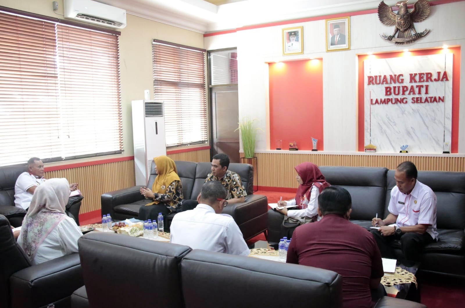 Bupati Lampung Selatan Terima Audiensi Pimpinan Cabang Pembantu Bulog Lampung Selatan