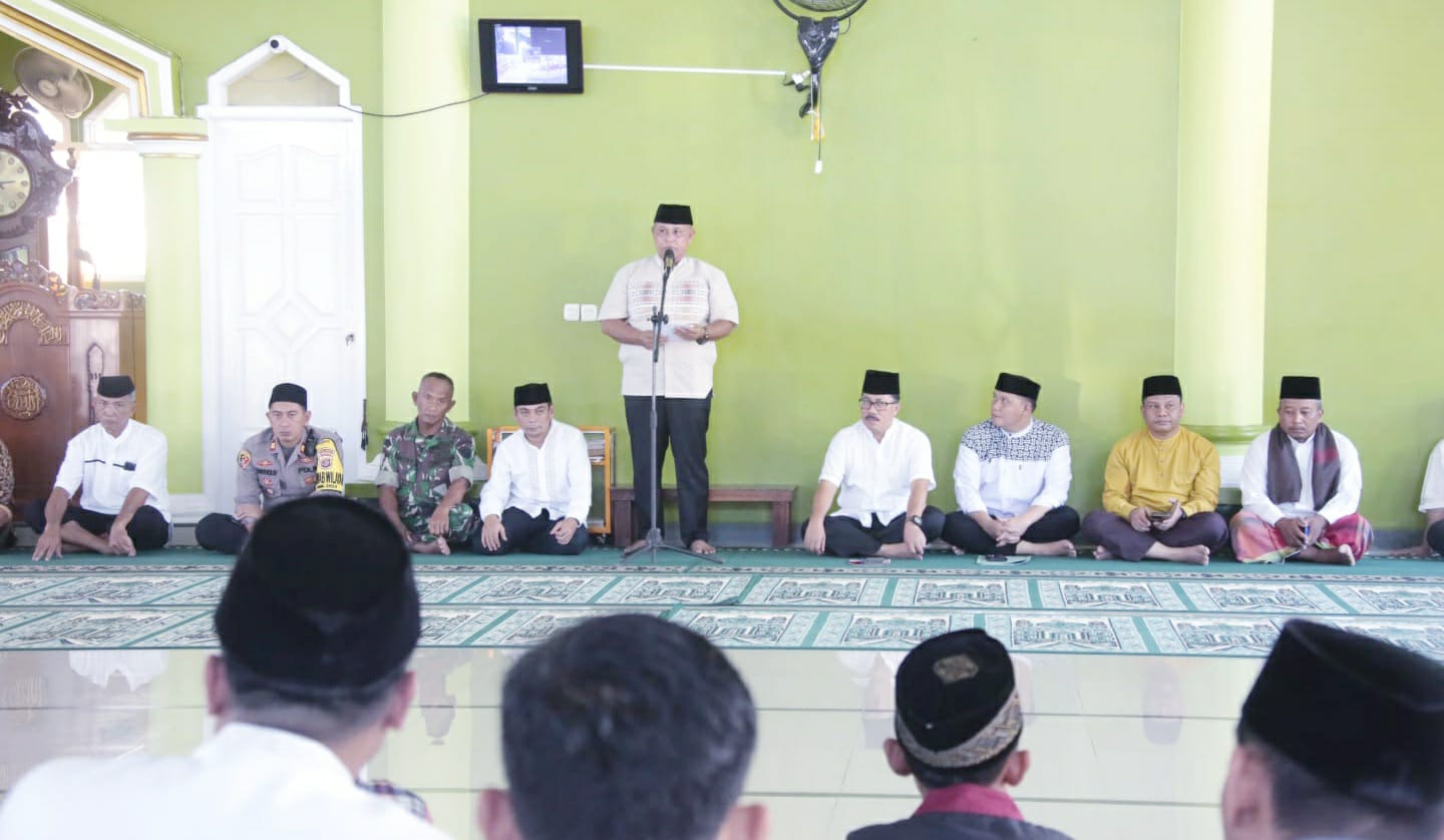 Bupati dan Kajari Lampung Selatan Safari Ramadan di Masjid Al Huda Ketapang