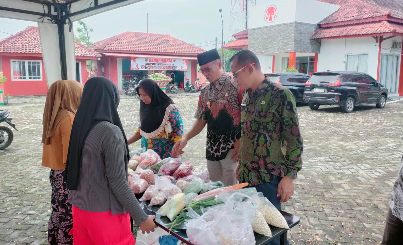 Kegiatan Pasar Murah di Dekranasda Lampung Selatan Disambut Antusias Masyarakat