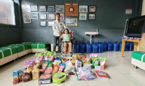 Pemkab Lamsel Bantu Pengobatan Sisil, Penderita Tumor dari Desa Cugung, Berobat ke RSCM Jakarta