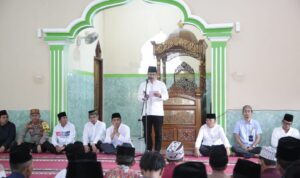 Sekda Thamrin Ajak Masyarakat Desa Suak Tingkatan Kepedulian di Bulan Ramadan