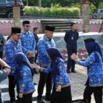 Pemkab Lampung Selatan Gelar Upacara Bulanan Sekaligus Halalbihalal 1445 H Pemkab Lampung Selatan Gelar Upacara Bulanan Sekaligus Halalbihalal 1445 H