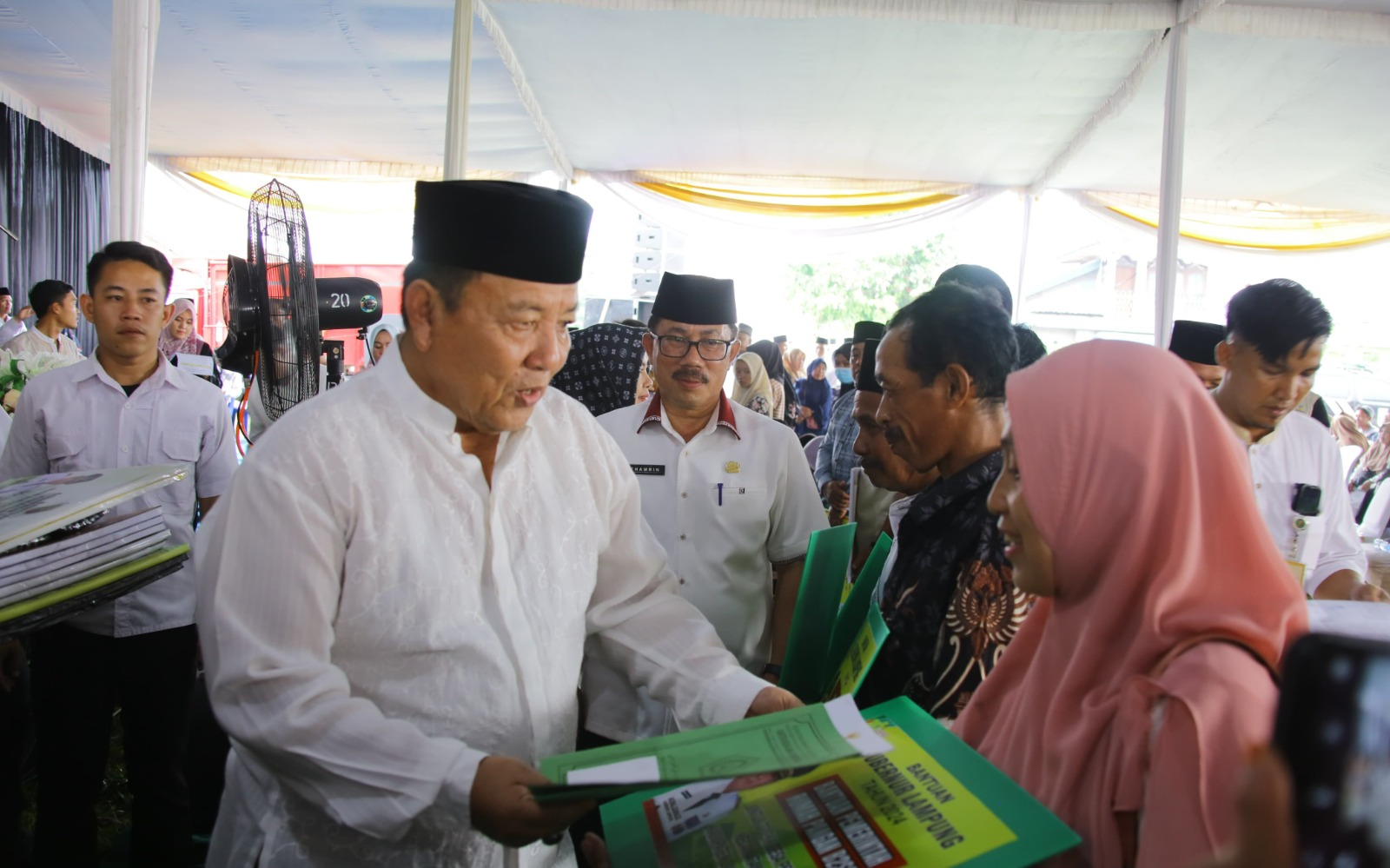 Sekda Thamrin Hadiri Pengajian Akbar Provinsi Lampung di Kecamatan Natar