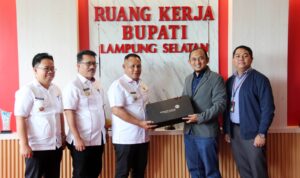 Audiensi Dengan Bupati, EGM Angkasa Pura II Bandara Radin Inten II: Kami Ingin Ikut Andil Program Bedah Rumah