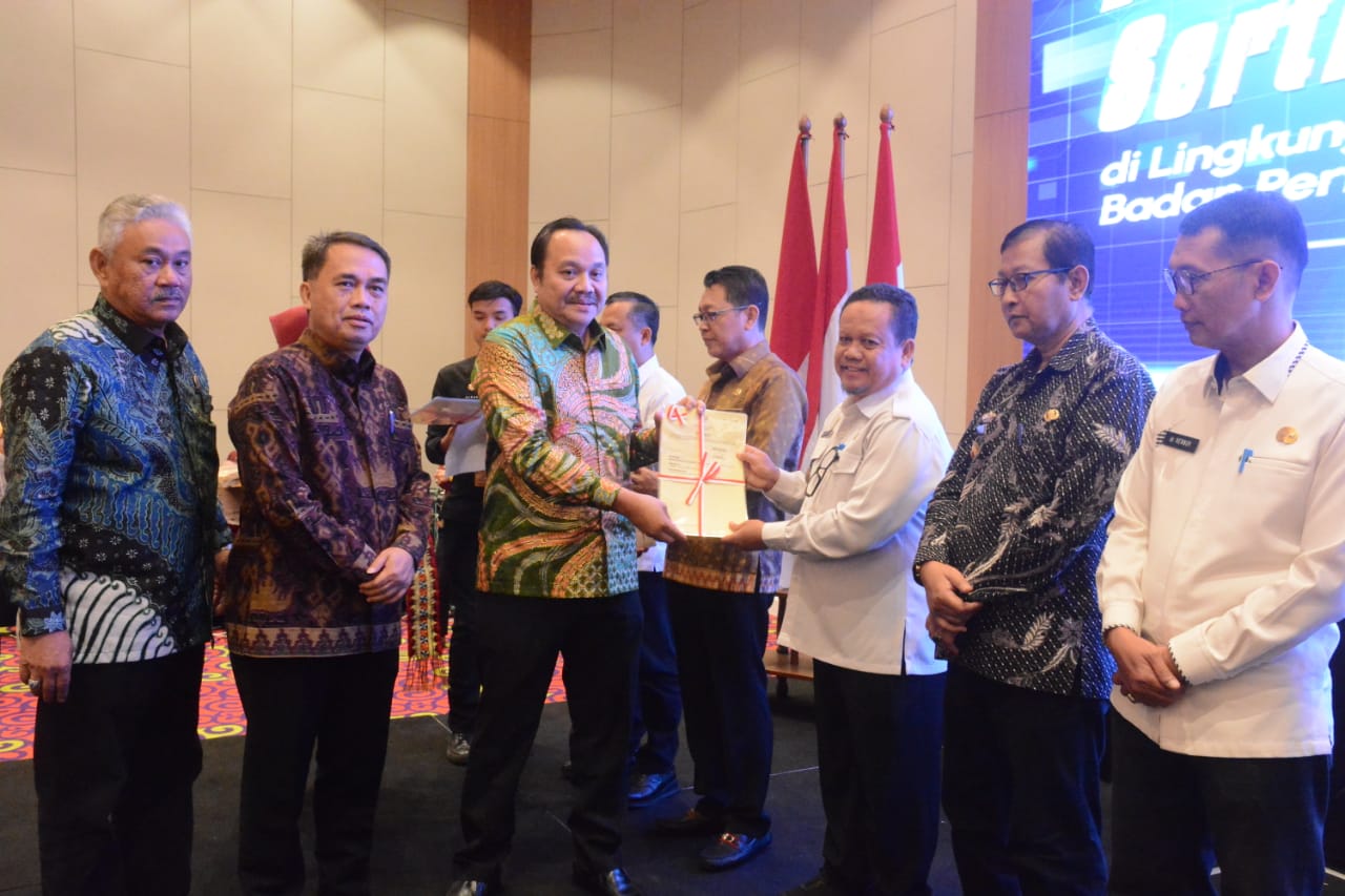 Eko Dian Susanto Hadiri Acara Penyerahan Sertifikat dan Launching Sertifikasi Elektronik Tahun 2024