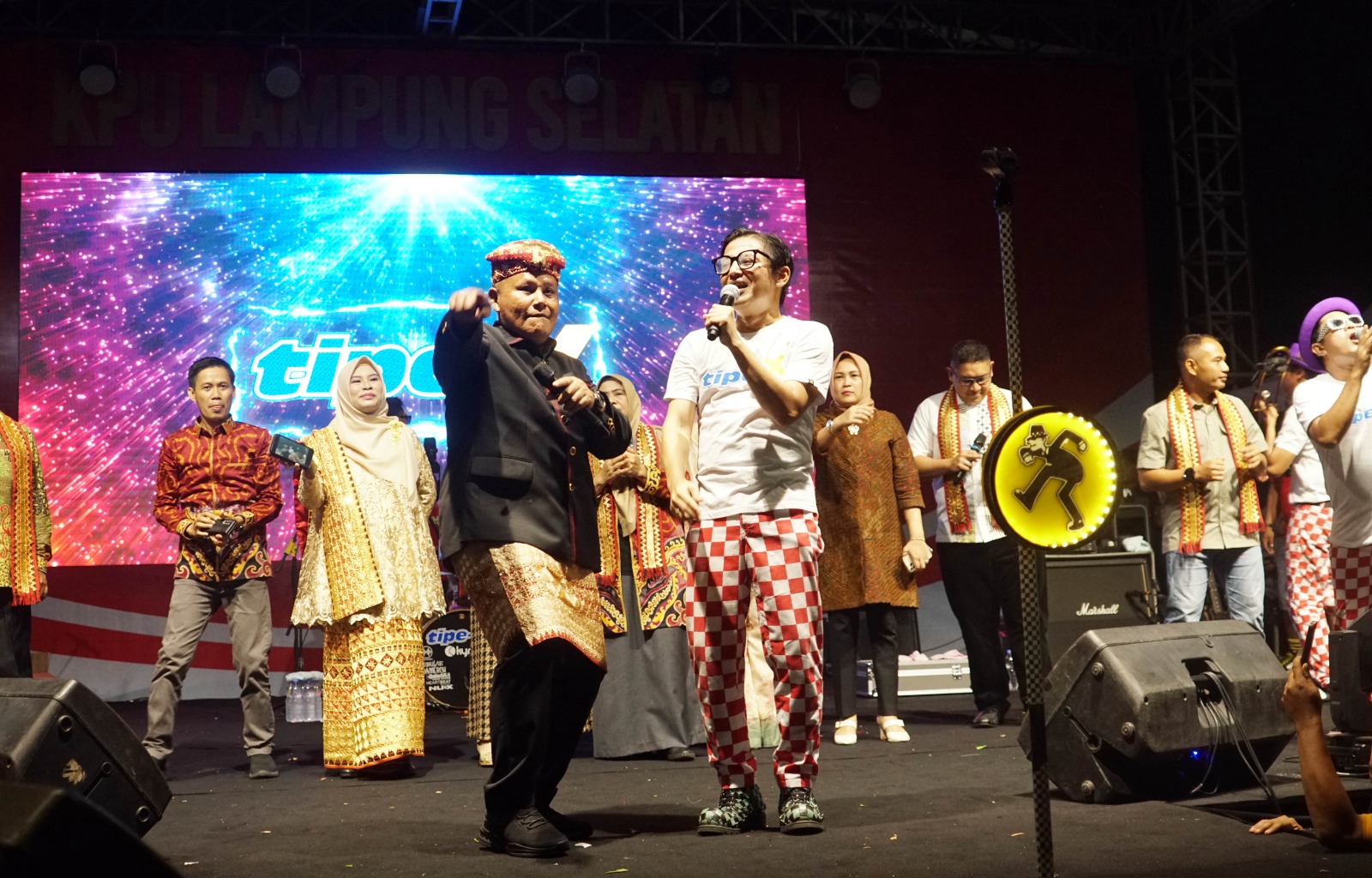 KPU Lampung Selatan Luncurkan Pilkada 2024, Hadirkan Band Tipe-X