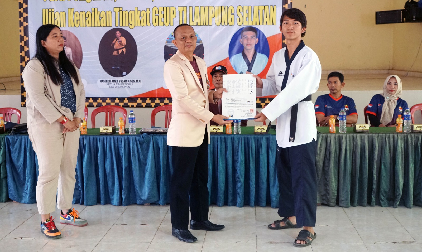102 Taekwondoin Satlas Ikut Ujian Kenaikan Tingkat, Penguji Master Amril Yusam