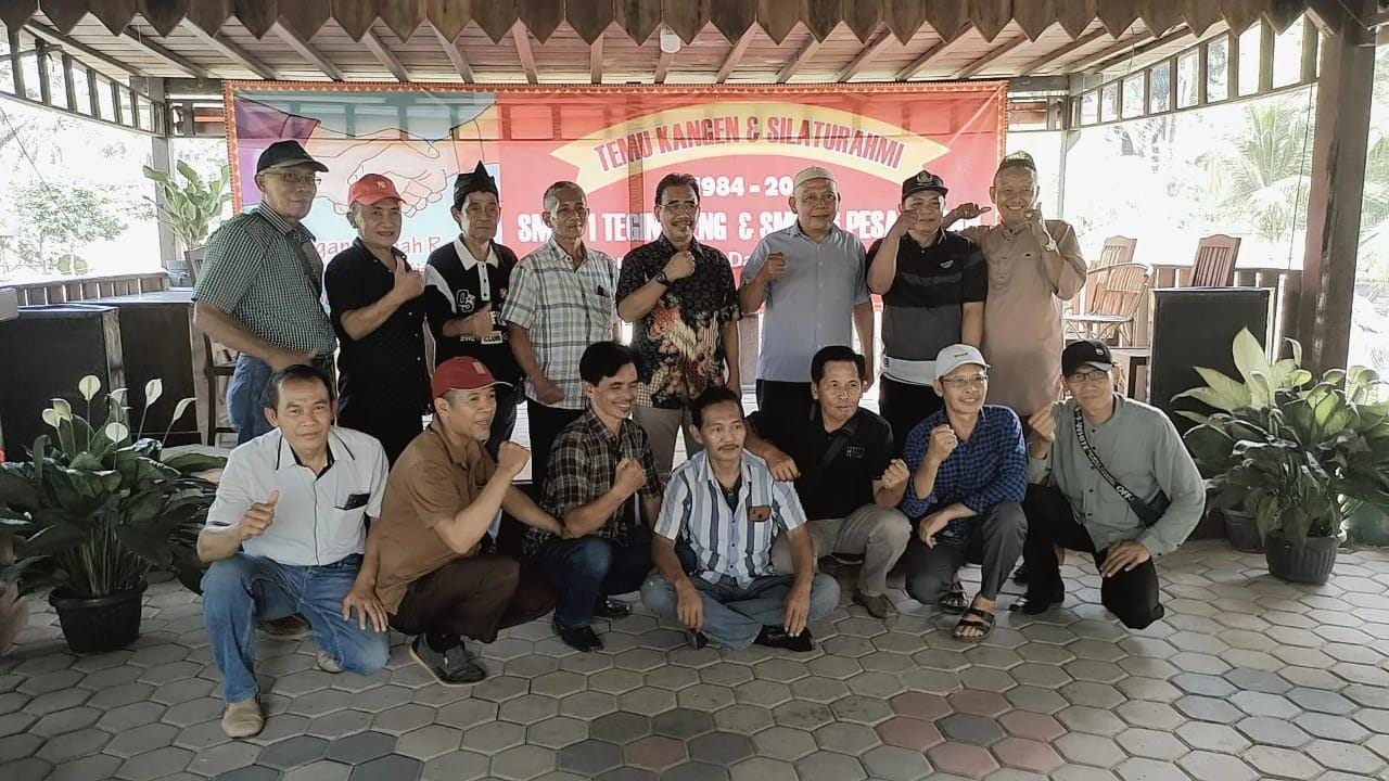 Guru Purna Tugas SMPN 6 Tegineneng Pesawaran Gelar Temu Kangen