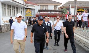 Pj. Gubernur Samsudin Beri Penghargaan kepada Atlet dan Pelatih Berprestasi Peraih Medali Popnas XVI Tahun 2023 di Sumatera Selatan