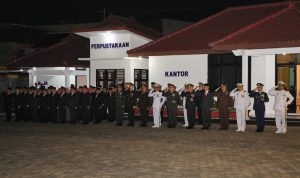 Sekdaprov Fahrizal Ikuti Apel Kehormatan dan Renungan Suci