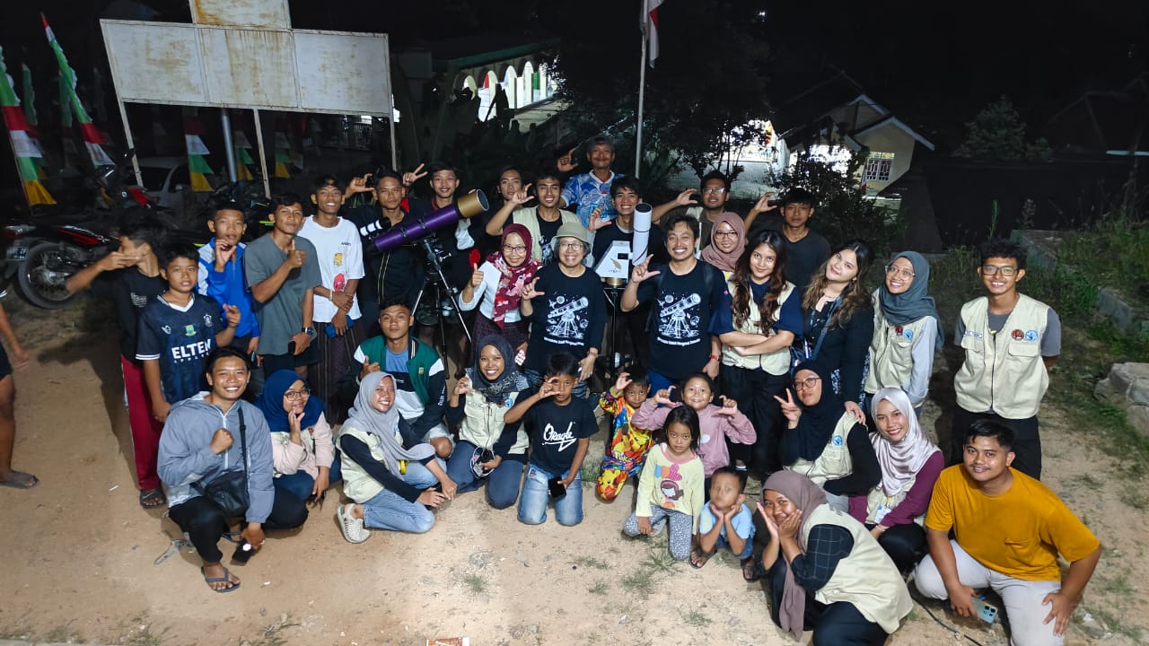 UGM dan Itera Ajak Puluhan Anak-Anak Pesawaran Berwisata Astronomi