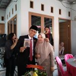 Usai Dilantik Kembali Menjadi Anggota Dewan, Aria Guna Peringati 24 Tahun Perkawinan Usai Dilantik Kembali Menjadi Anggota Dewan, Aria Guna Peringati 24 Tahun Perkawinan