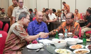 Pj. Gubernur Samsudin Ajak Perusahaan Swasta Bergandengan Tangan Benahi Jalan Rusak di Provinsi Lampung