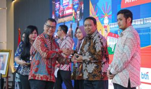 Ketum PWI Pusat Zulmansyah Sekedang Hadiri Acara Puncak Anugerah Jurnalistik MH Thamrin 2024