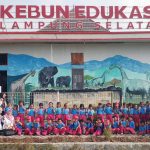 Keseruan Murid TK Negeri Pembina Kalianda Belajar dan Bermain di Perpustakaan Kebun Edukasi