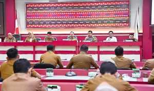 Pimpin Rakor, Plt Bupati Lamsel Tekankan Pentingya Jaga Kondusivitas Jelang Pilkada