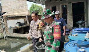 Babinkamtibmas Dan Babinsa Desa Bagelen Berikan Edukasi Program Ketahanan Pangan