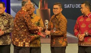 Pemprov Lampung Raih Penghargaan Bhumandala Award 2024 dari Badan Informasi Geospasial RI
