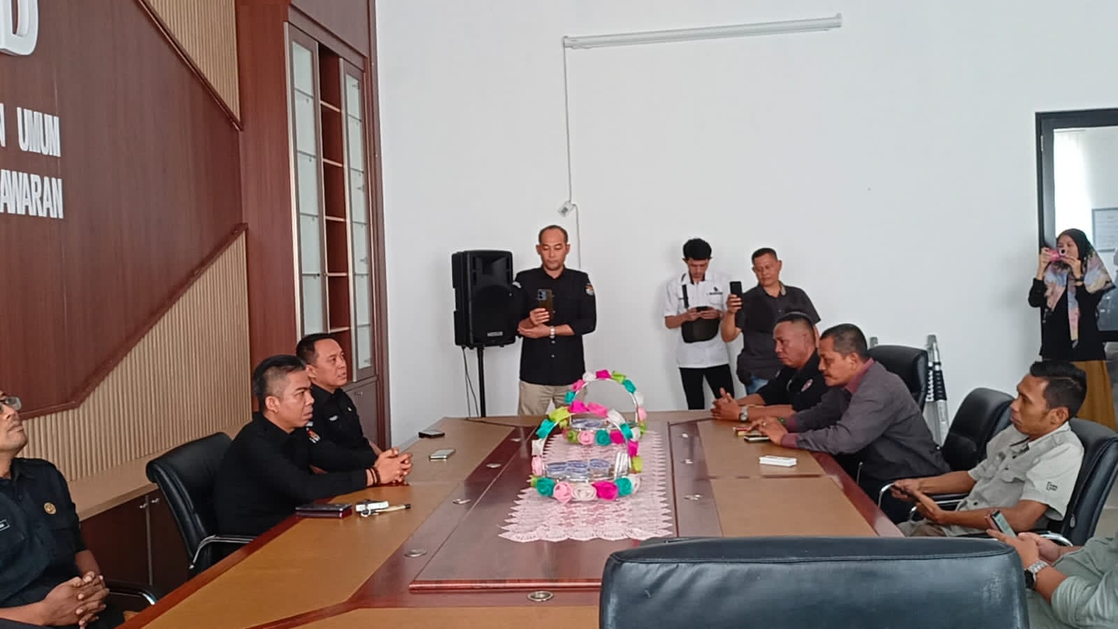 Sejumlah LSM Di Pesawaran : KPU Harus Profesional Dan Tegas Tangani Keabsahan Ijazah Cabup Arisandi DP