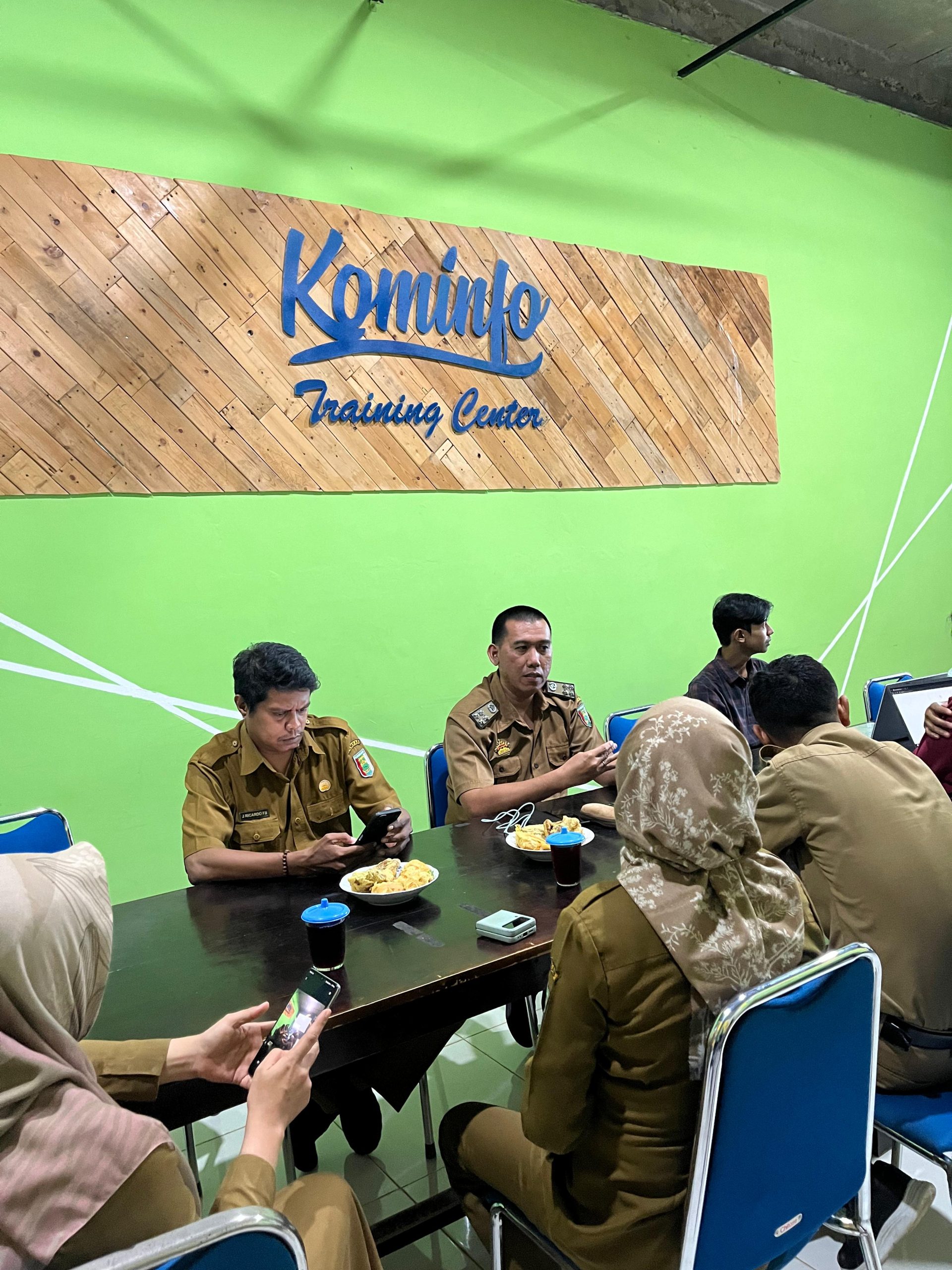 Tim Web Development MSIB Batch 7 Paparkan Sistem Website Balitbang Pesawaran