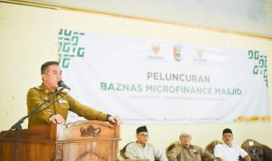 Baznas Pesawaran Salurkan Bantuan Microfinance Masjid Kepada 37 UMKM