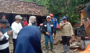 Wakil Bupati Lamsel Tinjau Lokasi Banjir