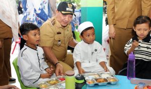 Wakil Bupati Lampung Selatan Launching MBG di Kecamatan Tanjung Bintang