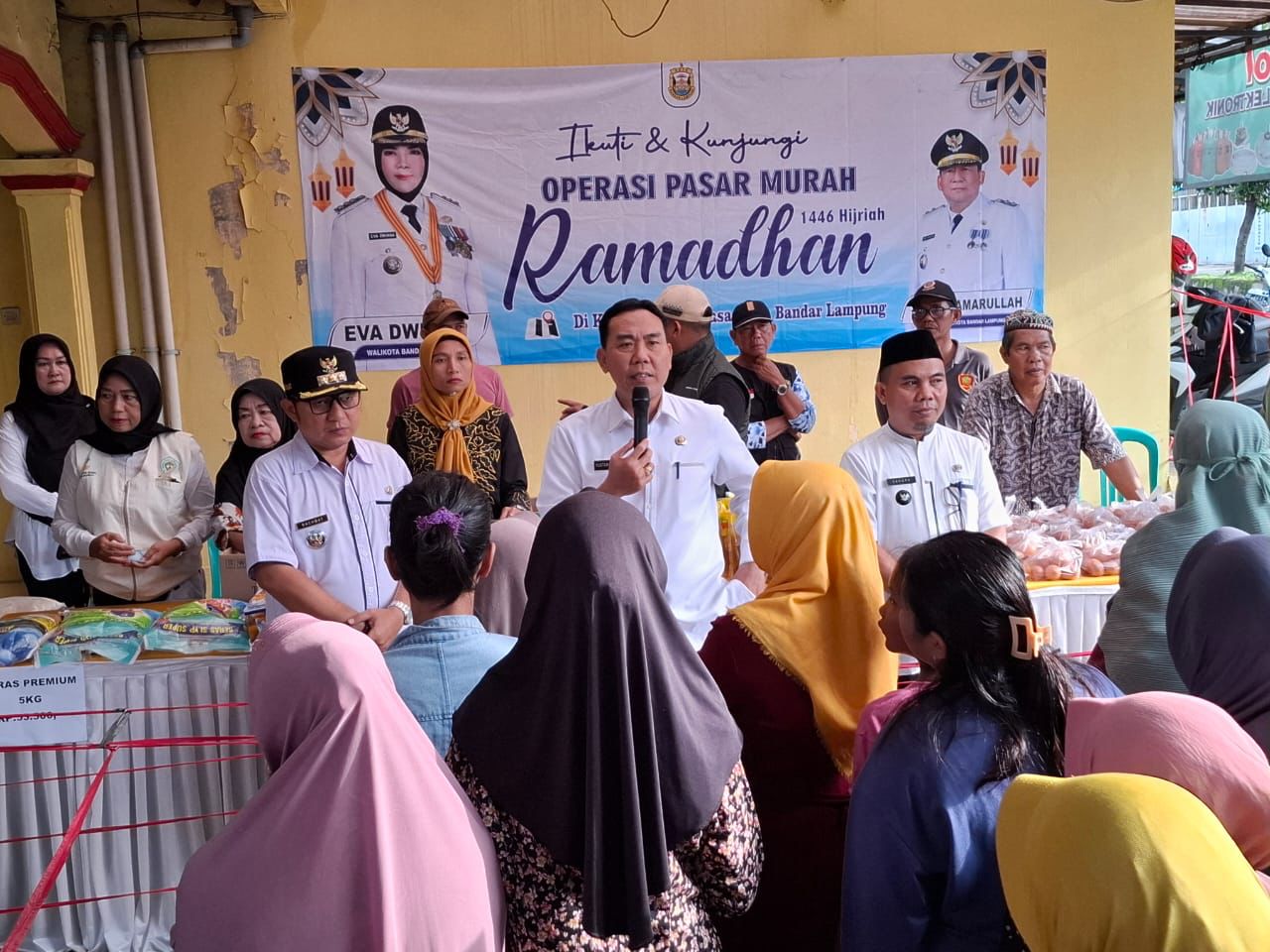 Pemerintah Kota Bandar menggelar Pasar Murah di 20 Kecamatan se Kota Bandar Lampung