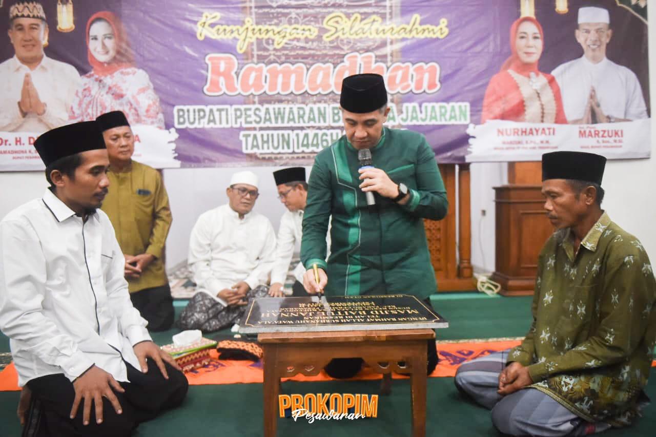 Bupati Pesawaran Dendi Ramadhona Kunjungi Kecamatan Way Ratai dan Padang Cermin dalam Agenda Silaturahmi Ramadan