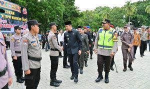 Sampaikan Amanat Kapolri, Bupati Lamsel Pimpin Apel Gelar Pasukan Operasi Ketupat Krakatau 2025