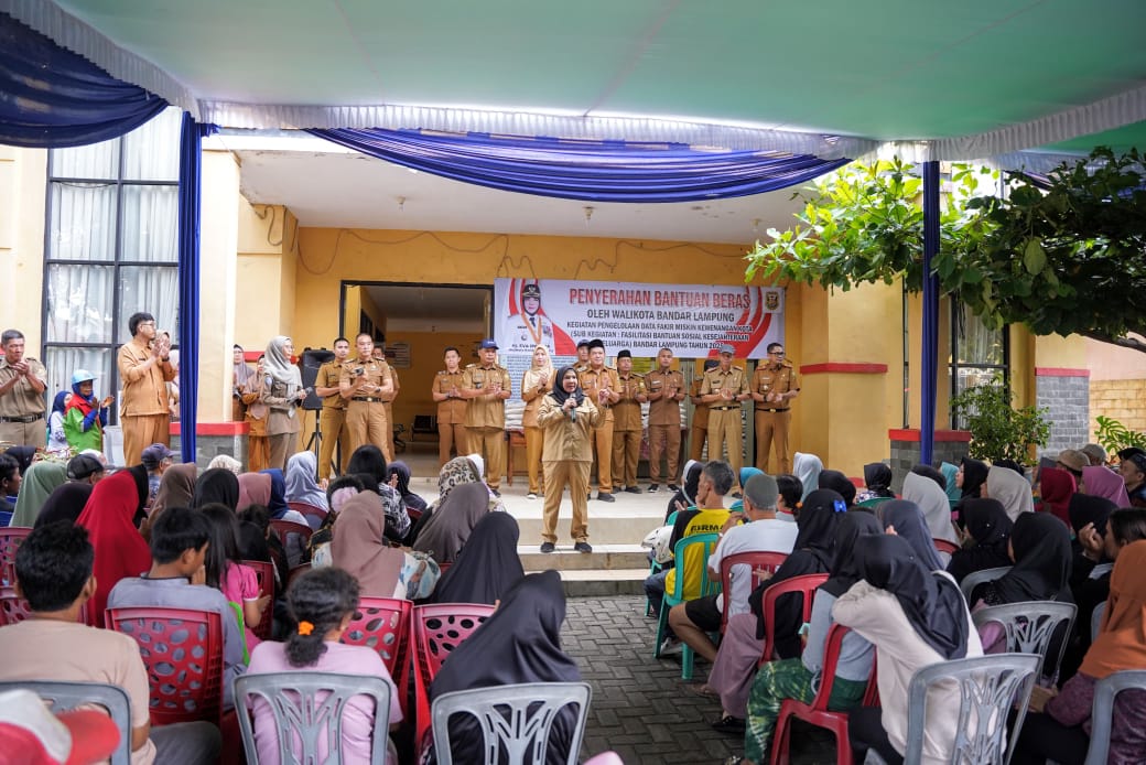 Pemerintah Kota Bandar Lampung Terus Berupaya Membantu Masyarakat Dalam Memenuhi Kebutuhan Pokok