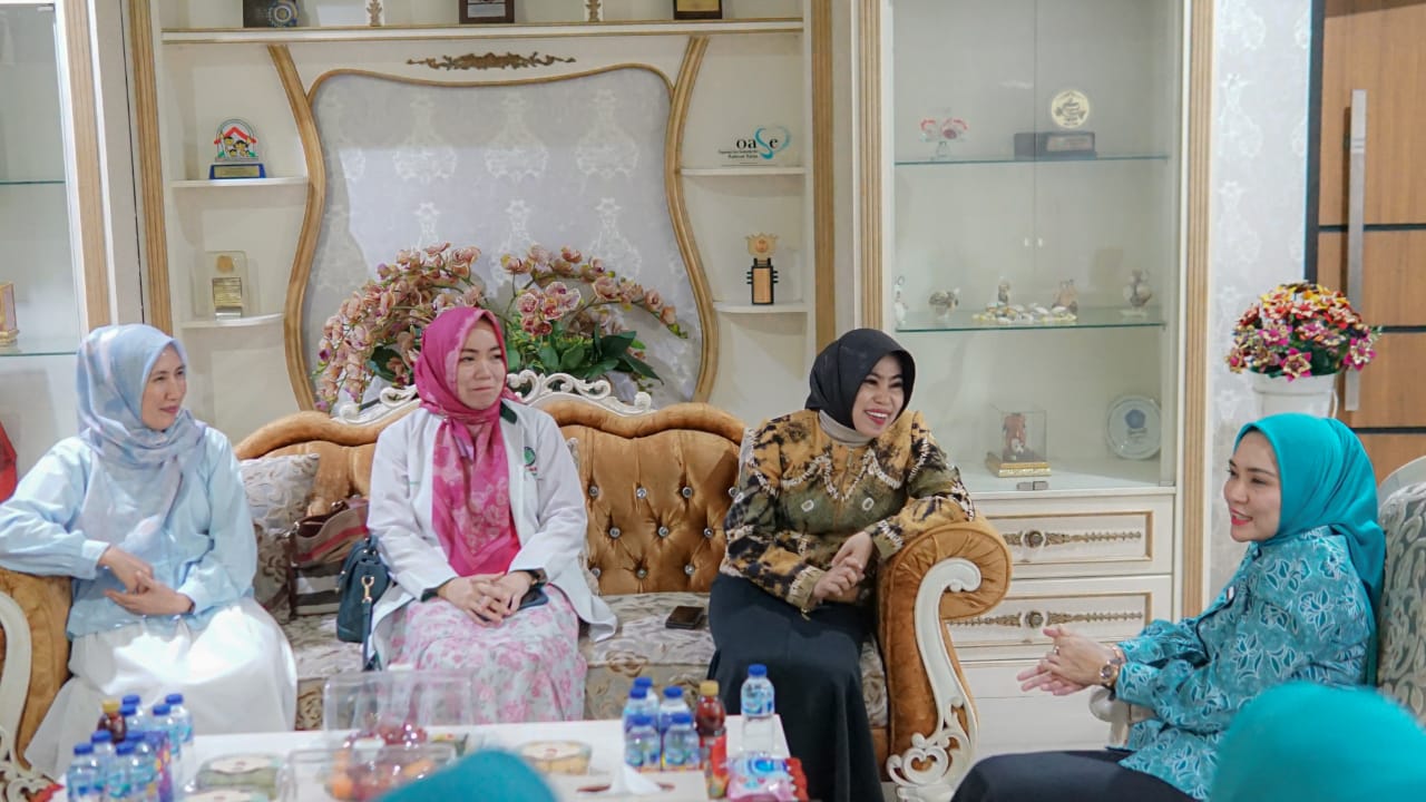 Ketua Umum PW  Ganas Annar dr Zam Zanariah Lakukan Audensi Ke TP PKK Provinsi Lampung