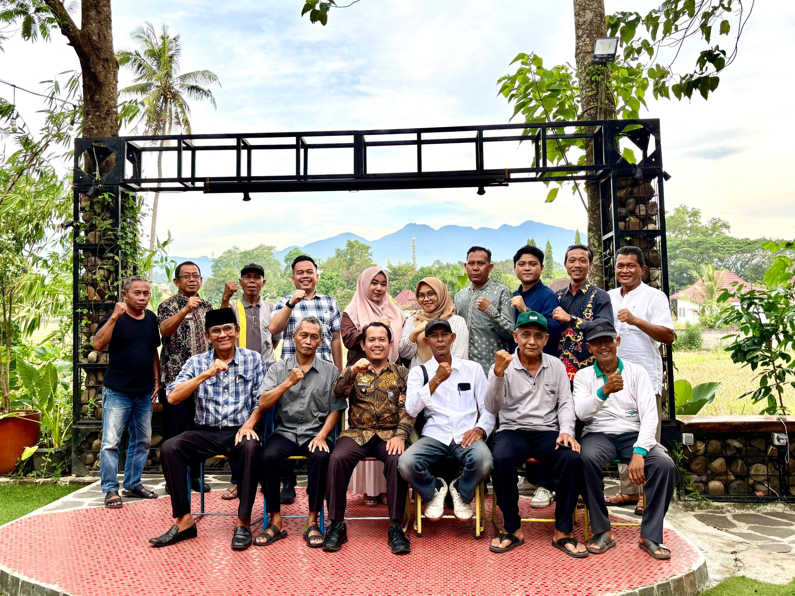 Pj Kades Surawan : Saya Apresiasi Pendirian Koperasi Merah Putih Desa Sukaraja Gedong Tataan