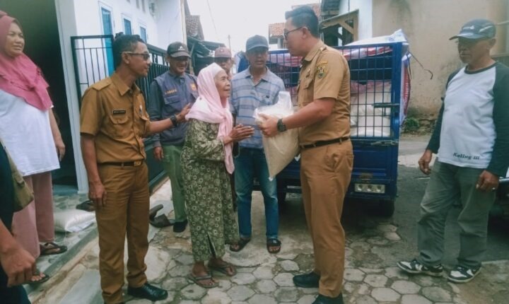 Pemkot Bandar Lampung Berikan Bantuan Warga Terdampak Banjir