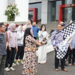 Wali Kota Bandar Lampung Eva Dwiana Lepas Ratusan Peserta Wisata Rohani