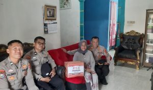 Menyambung Tali Kasih, Polres Pesawaran Hadir di Tengah Warakawuri di Momen Hari Bhayangkara ke-79