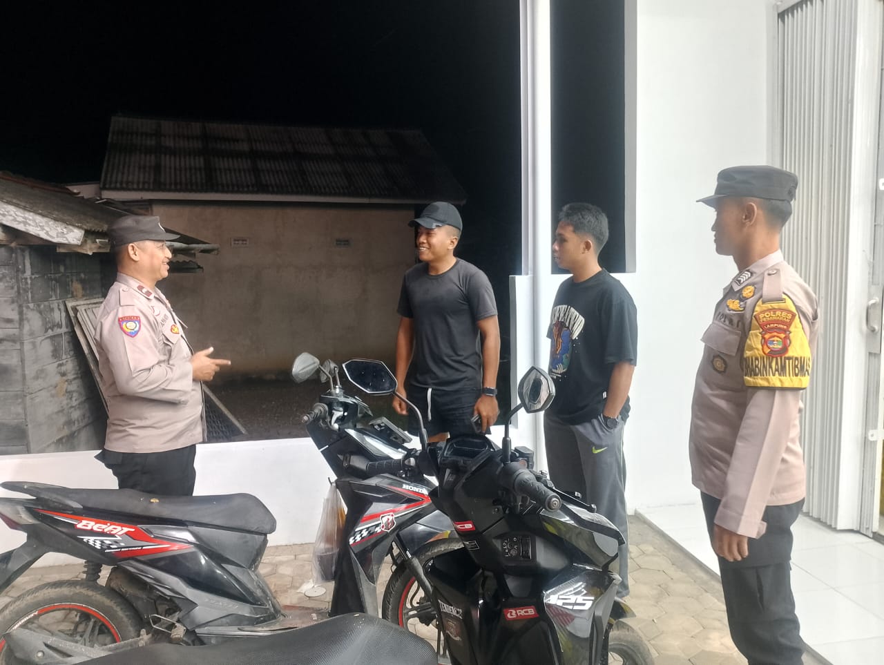 Polsek Padang Cermin Tingkatkan Patroli Presisi Malam Hari, Kapolres Pesawaran: Wujud Nyata Polri Hadir di Tengah Masyarakat