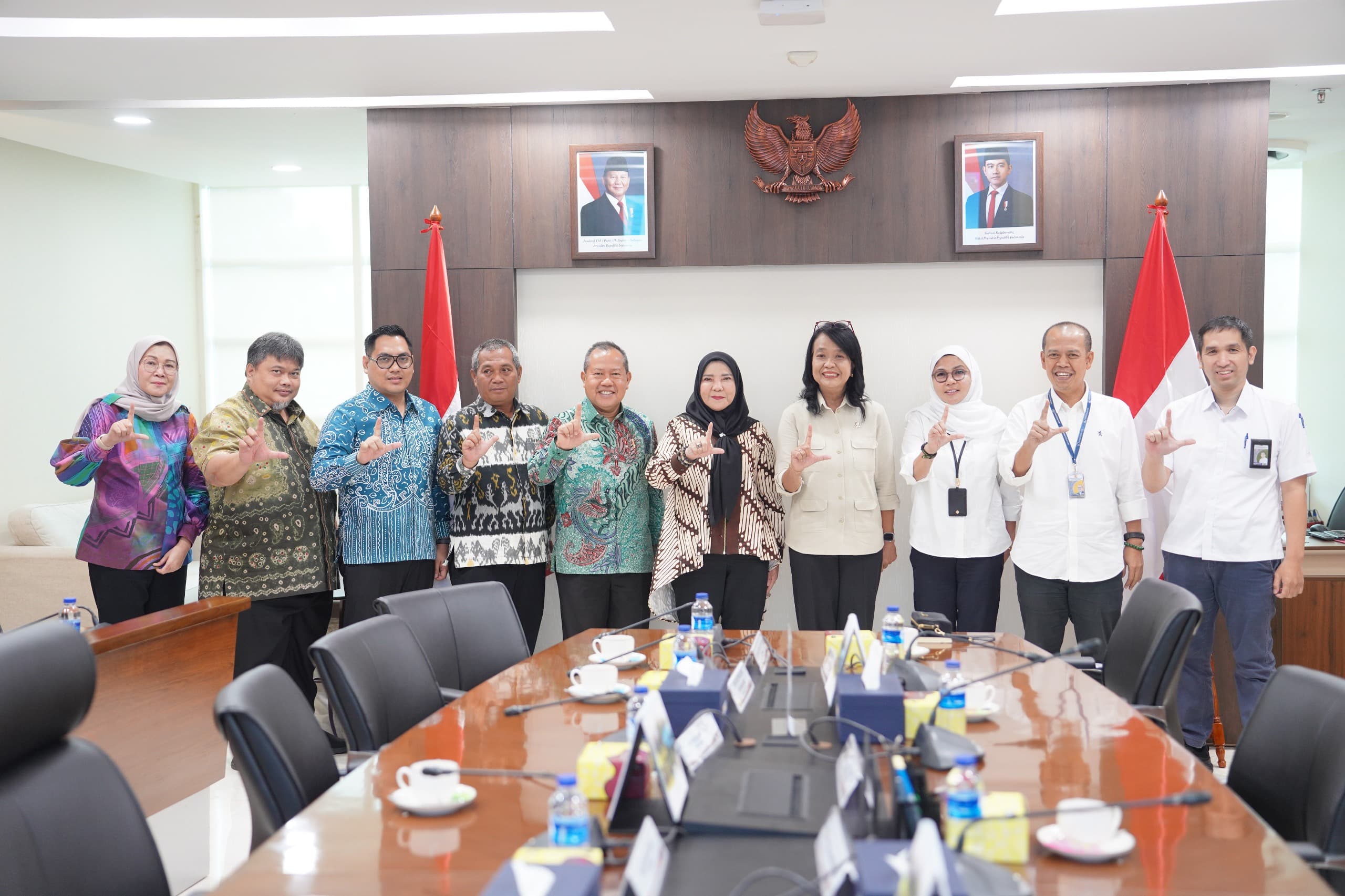 Walikota Bandar Lampung, Eva Dwiana Melakukan Audiensi Dengan Wakil Menteri Pekerjaan Umum (PU) Diana Kusumastuti