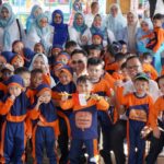 Pagi Ceria Bersama Bupati Egi: Tawa dan Harapan Anak TK IT Al Mumtaza Meriahkan Hari Anak Nasional di Lampung Selatan Pagi Ceria Bersama Bupati Egi: Tawa dan Harapan Anak TK IT Al Mumtaza Meriahkan Hari Anak Nasional di Lampung Selatan