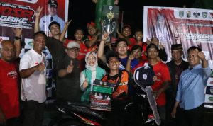 Bupati Ardito Wijaya Resmi Tutup Piala Bupati Lampung Tengah Samosir Dragbike Championship 2025 Bupati Ardito Wijaya Resmi Tutup Piala Bupati Lampung Tengah Samosir Dragbike Championship 2025