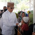 Warga Puji Rahayu ‘Curhat’ Jalan Rusak Saat Pengajian Jumat Kliwon, Bupati Egi: 2026 Kita Anggarkan Perbaikan!