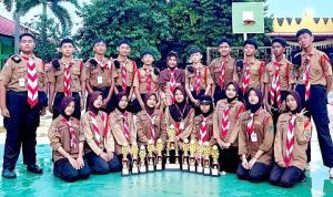 Borong 11 Piala Sekaligus! MTsN 1 Lampung Selatan Sabet Juara Umum Perkemahan Hari Pramuka ke-64 Tingkat Kwaran Kalianda