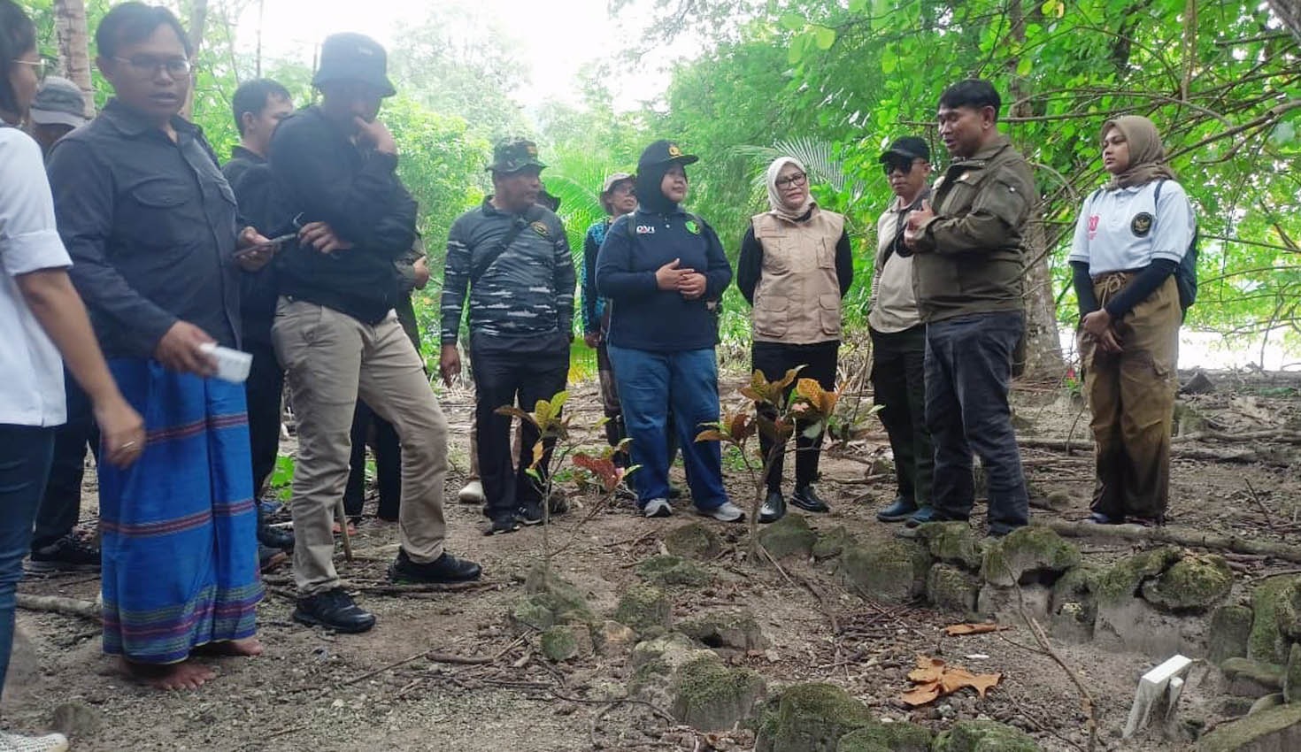 Tim Kemenko Polkam Telusuri Makam Tentara Belanda di Pulau Sebuku, Pemindahan Tinggal Menunggu Hasil Tes DNA
