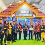 Bangga! Lampung Selatan Raih Stand Terinovatif di Apkasi Otonomi Expo 2025