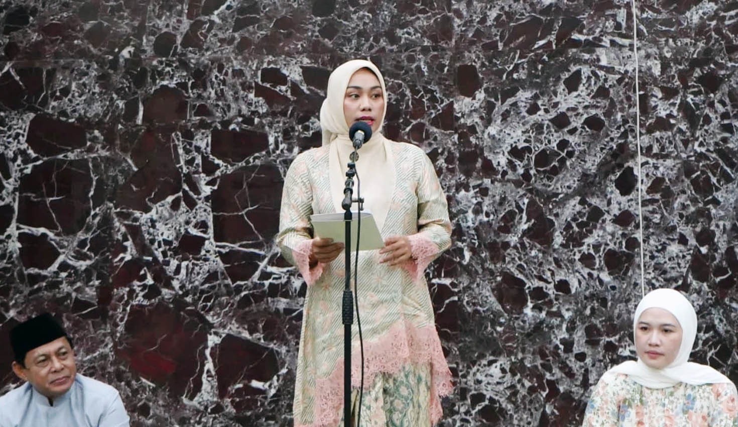 TP PKK Lampung Selatan Gelar Pengajian Maulid, Zita Anjani Ajak Ibu Jadi Teladan Generasi Muda