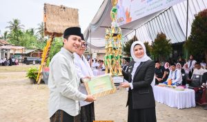 Peringati Hari Santri Nasional, Bupati Pesawaran Ajak Santri Jadi Pelaku Peradaban Dunia Peringati Hari Santri Nasional, Bupati Pesawaran Ajak Santri Jadi Pelaku Peradaban Dunia