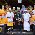 Bupati Egi Resmikan Balai Banten Pura Puseh Kertibuana, Simbol Harmoni Umat di Desa Bali Agung