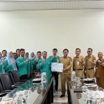 Sekda Lampung Selatan Lepas Calon Transmigran ke Tiga Provinsi, Dibekali Pelatihan dan Uang Saku